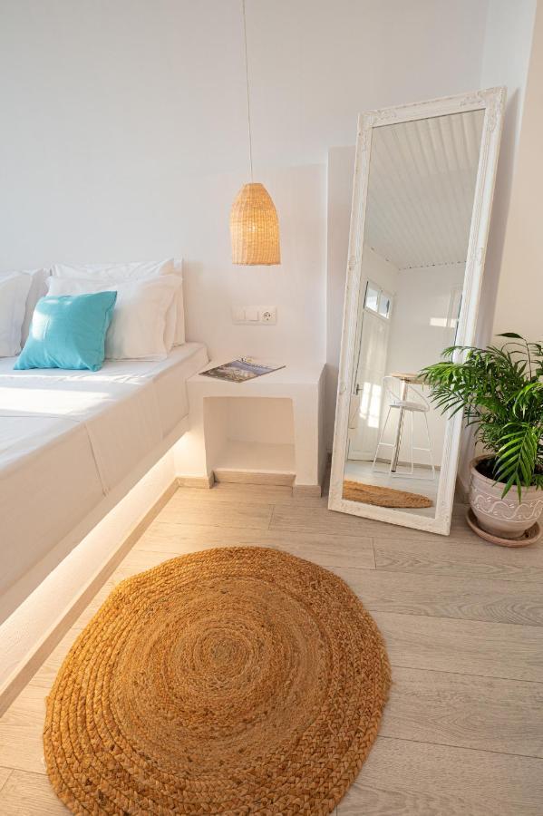 The White Rose Apartment Πόρος Εξωτερικό φωτογραφία