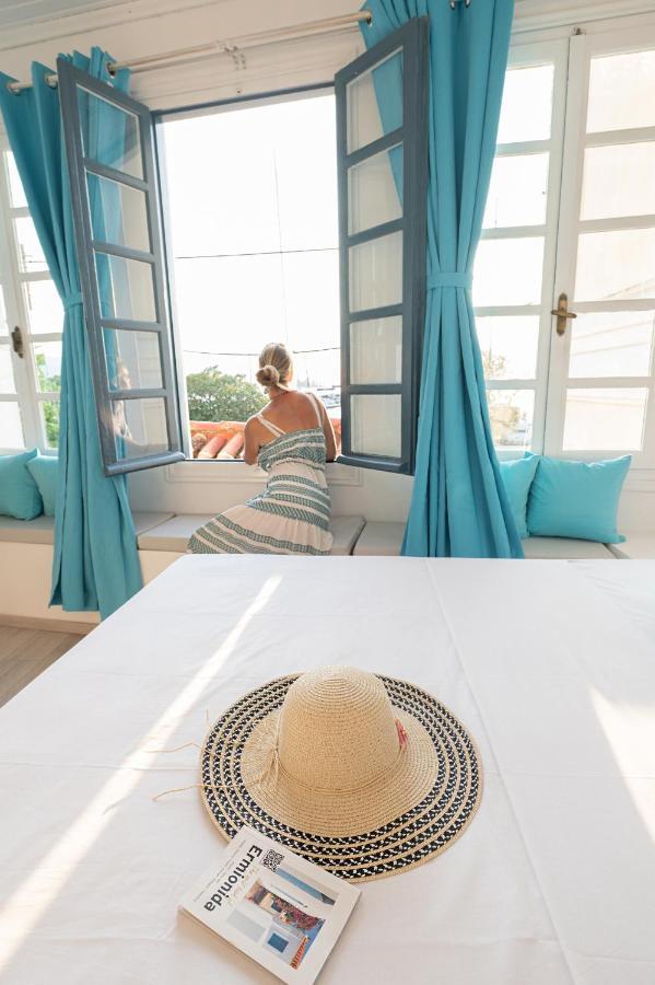 The White Rose Apartment Πόρος Εξωτερικό φωτογραφία